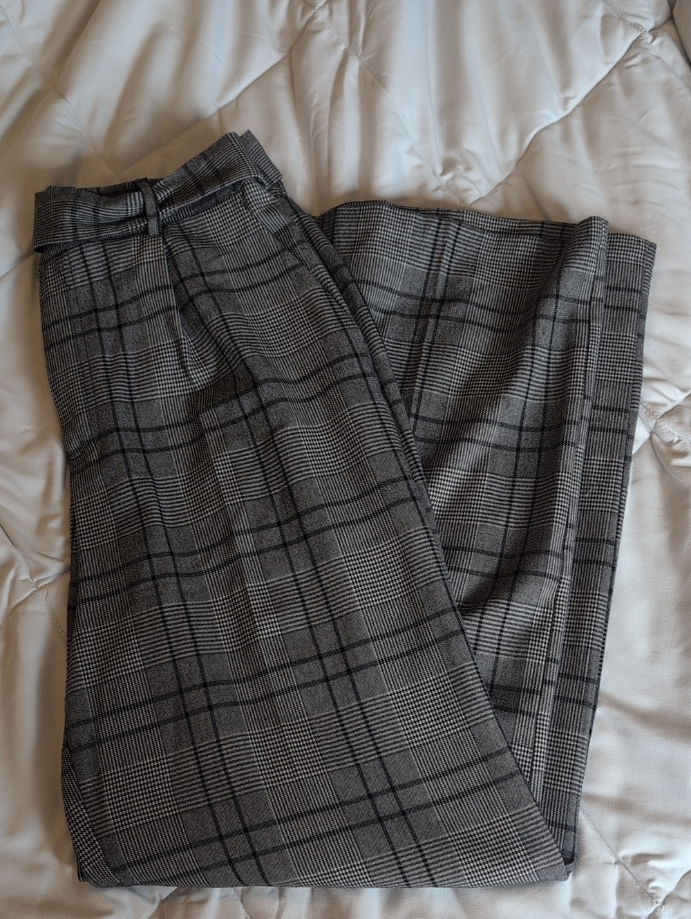 Women's Gray Plaid  Pants